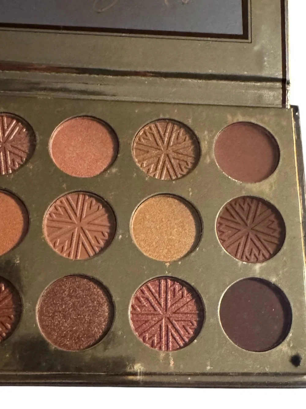 NWT Nicole Miller Golden Nudes Eyeshadow Palette 15 shades Matte Shimmer
